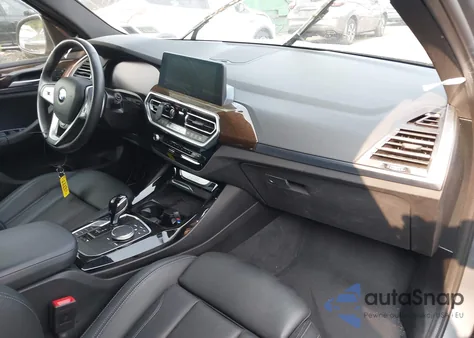 2023 BMW X3 xDrive30I z USA, uszkodzony, nr VIN 5UX53DP01P9S20486